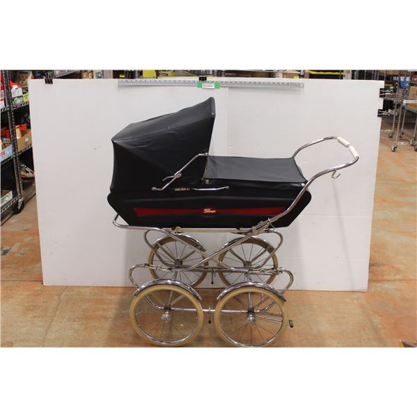 * Perego Vintage 1950's Chrome & Vinyl Baby Carriage: No Rips in Vinyl