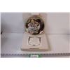 Image 1 : Numbered Collectors Porcelain Plate in Box - Sisters With Certificate
