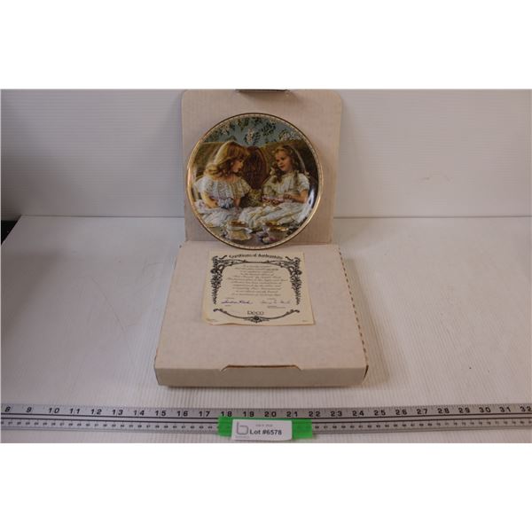 Numbered Collectors Porcelain Plate in Box "Best Friends" With Certificate
