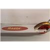 Image 3 : Used Razor 24" Scooter With Adjustable Height Handle