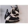 Image 4 : Pair of Used Hockey Skates: CCM Wayne Gretzky Signature 99 Tradition Size 6