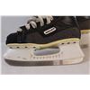 Image 3 : Pair of Used Hockey Skates: Bauer Impact 300 Tuik's Look like Size 4 or 5