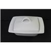 Image 4 : (2) White Ceramic Dishes - Butter Dish w/Lid