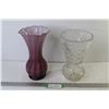 Image 1 : (2) Vases - Pinwheel Crystal & Purple Glass Vase