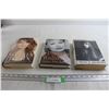 Image 1 : (3) Biography Books - Shania Twain, Pamela Wallin, Joni Mitchell