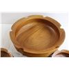 Image 5 : Set of Wooden Salad Bowls and Tossers
