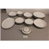 Image 1 : 42-Piece Dish Set
