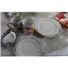 Image 2 : Assorted Kitchenware - Plates, Bowls, etc.