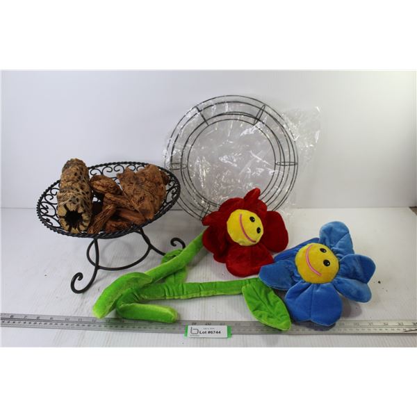 Black Wire Wreath - (2) Bendable Toy Flowers - Driftwood Pieces - Decorative Metal Stand