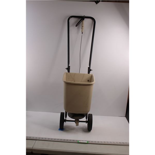 Fertilizer/Seed Spreader