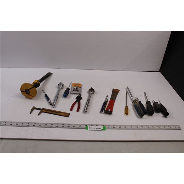 Shop Tools - Screwdrivers, Chisel, 3/8" Drive Ratchet, Snap Ring Pliers, Pry Bar, Awl etc.. & Vintag