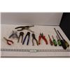 Image 1 : Large Jaw Vise Grip, Screwdrivers, Tile Nippers, Linesman Pliers, Gromet Set Pliers w/Gromets & Duck