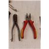 Image 4 : Large Jaw Vise Grip, Screwdrivers, Tile Nippers, Linesman Pliers, Gromet Set Pliers w/Gromets & Duck