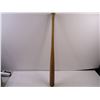 Image 2 : Youth Wooden Baseball Bat (32" long) and Kid's Small Snow Shovel