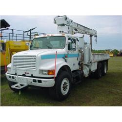 1990 INTERNATIONAL 4900 T/A BOOM TRUCK