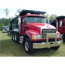 2005 MACK CV713 GRANITE TRI-AXLE DUMP