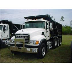 2005 MACK CV713 GRANITE TRI-AXLE DUMP