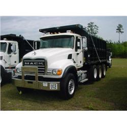 2005 MACK CV713 GRANITE TRI-AXLE DUMP