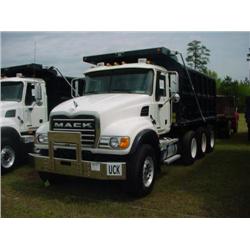 2005 MACK CV713 GRANITE TRI-AXLE DUMP