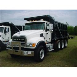 2005 MACK CV713 GRANITE TRI-AXLE DUMP