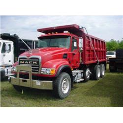 2005 MACK CV713 GRANITE TRI-AXLE DUMP