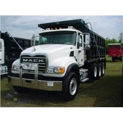 2004 MACK CV713 GRANITE TRI-AXLE DUMP