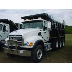 2004 MACK CV713 GRANITE TRI-AXLE DUMP