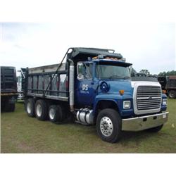 1997 FORD L9000 TR-AXLE DUMP