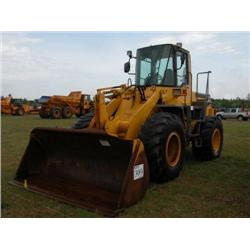 KOMATSU WA250-3 RUBBER TIRED LOADER