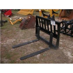 SKID STEER FORKS