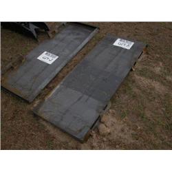 SKID STEER ATTACHMENT PLATE