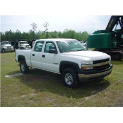 2001 CHEVROLET 2500 CREW CAB PICKUP