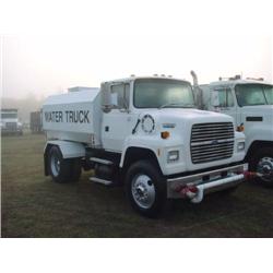 1993 FORD L8000 S/A WATER TRUCK