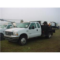 2004 FORD F550 4X4 EXTENDED CAB SERVICE TRUCK S/N C33615