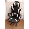 Image 1 : *AKRacing Wheeled Gaming Chair