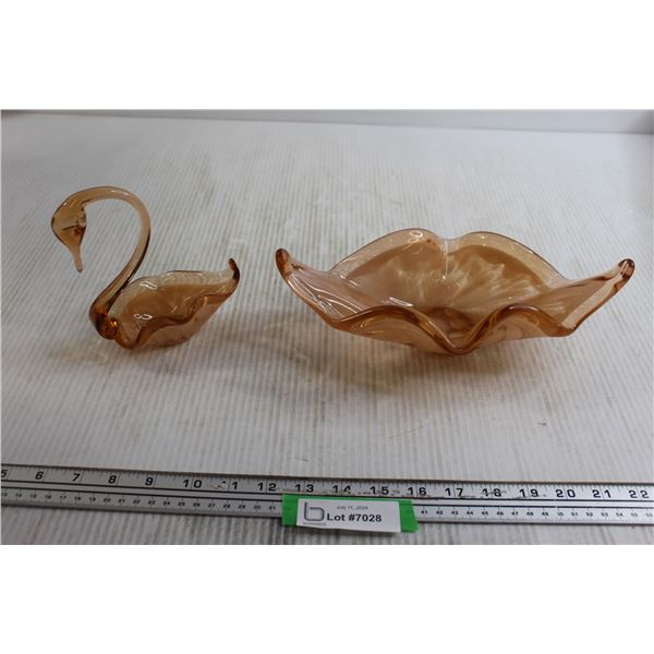 Vintage Alta Glass Matching Swan and Dish