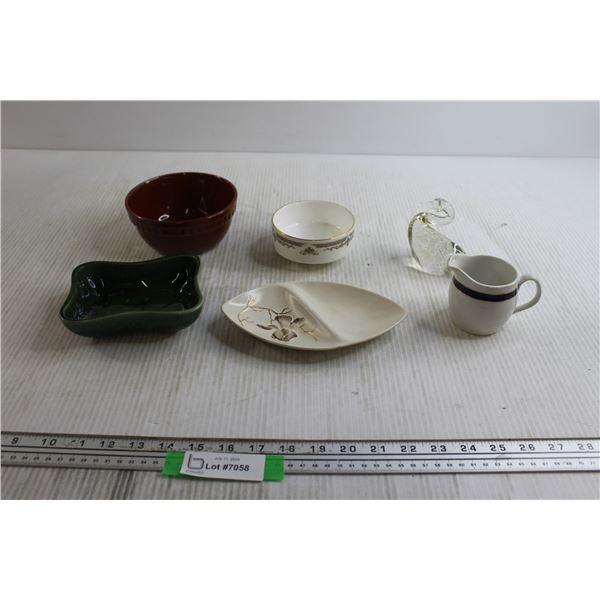 Swan Paper Weight, Royal Doulton Salad Bowl, Assorted Decorations