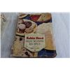 Image 3 : Vintage Robin Hood White Cake Mix and Prize Winning Recipes Cookbook