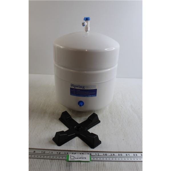 iSpring T32M Pressurized Water Storage Tank with Ball Valve