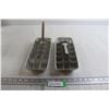 Image 1 : (2) Vintage Ice Cube Trays