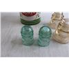 Image 3 : (4) Glass Insulators, Honey Tin