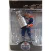 Image 2 : NHL Vintage Hockey Mark Messier Figurine