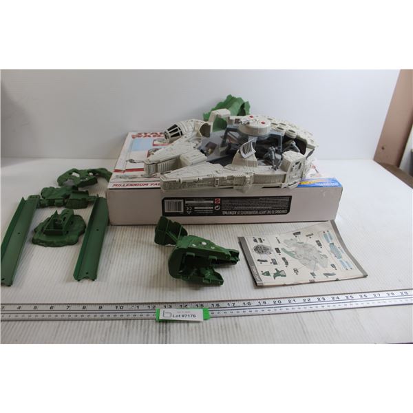 Star Wars Millenium Falcon Toy - As Is