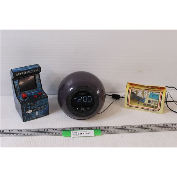 iHome Clock (Powers on) Retro Game (untested) Yogurt Horse Drawn Wagon toy