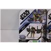 Image 2 : (3) Star Wars Action Figures - NIB
