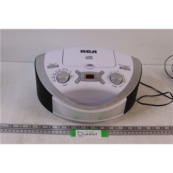 RCA Radio/CD Player - Powers On (As Is)