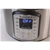 Image 2 : Instant Pot - Powers On, Clean