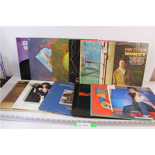 (12) Records: Jefferson Airplane, Andy Gibb, Peter Frampton, Misc