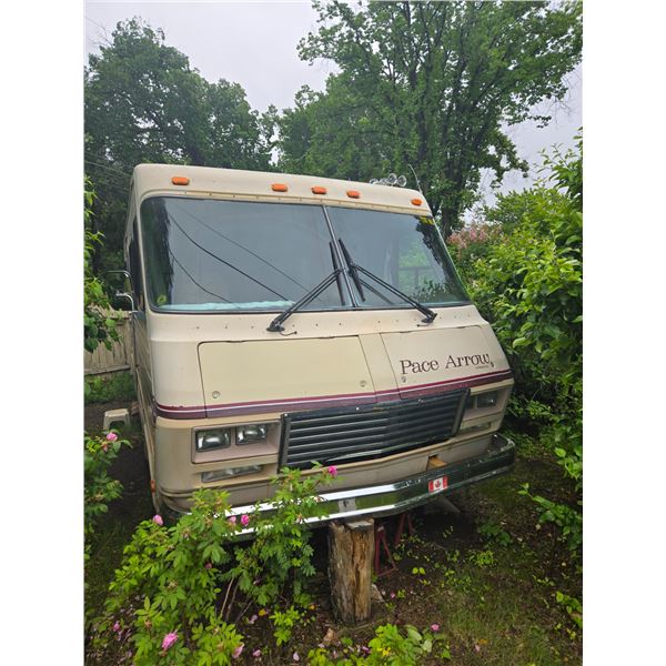 1983 Pace Arrow Fleetwood 29 Ft Motorhome   Running Condition SEE VIDEO - Off-Site Pickup