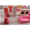 Image 2 : Assorted Doll Furniture - Barbie